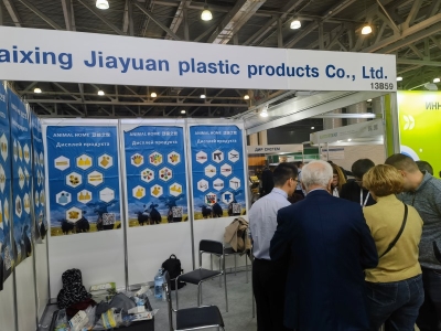 俄罗斯展会2 上传.jpg