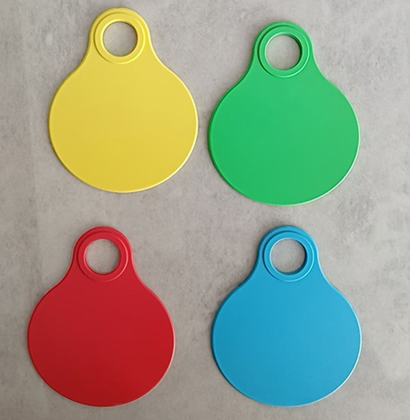 New Drop-shaped Livestock Neck Tags Available in Stock, Multi-color Options for Livestock Identification Management